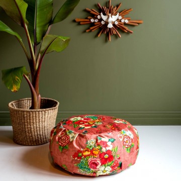 Round velvet ottoman HANAMI... 2