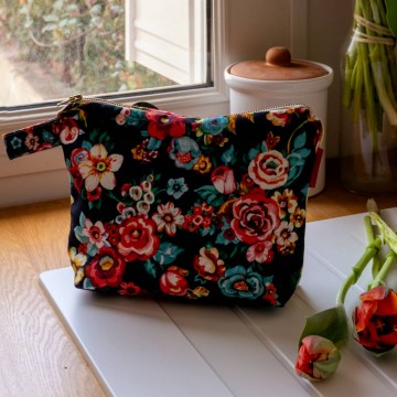 Sakuri Night Clutch 2