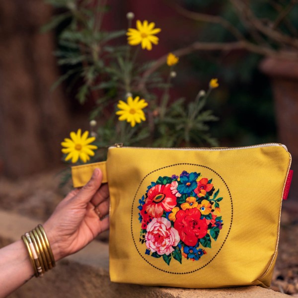 Pochette HOLY jaune