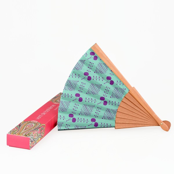 Hand fan CHERRY purpple