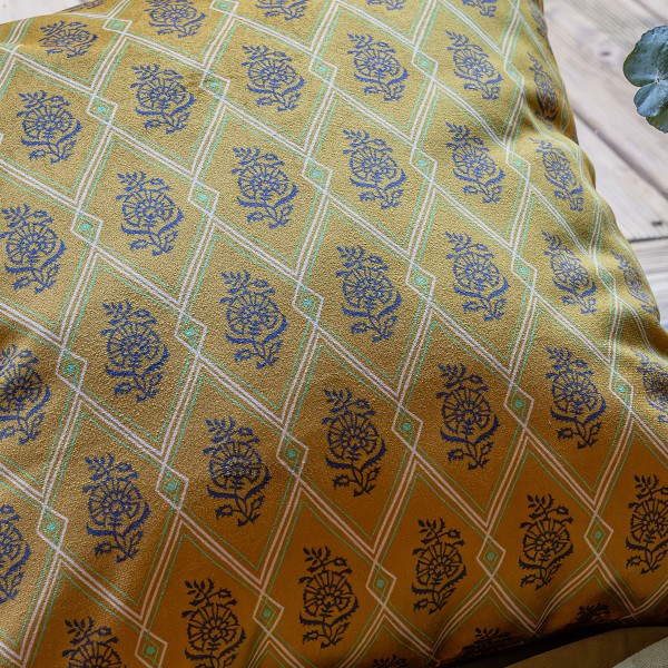 copy of Velvet cushion cover HANAMI...