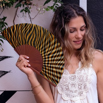 Hand fan ZABOU fawn 2