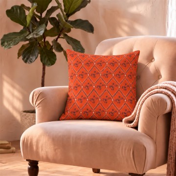HINDI orange square scatter cushion 40 x 40 cm: hand-drawn floral and geometric pattern 2